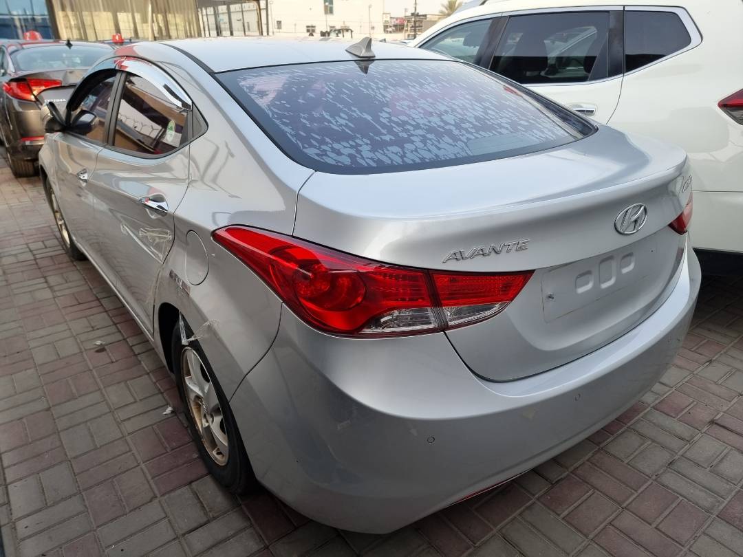 2011 HYUNDAI AVANTE — 182153 KM — Lot 214578 — Ind. 12 - Marhaba Auctions Used Cars - Image 5