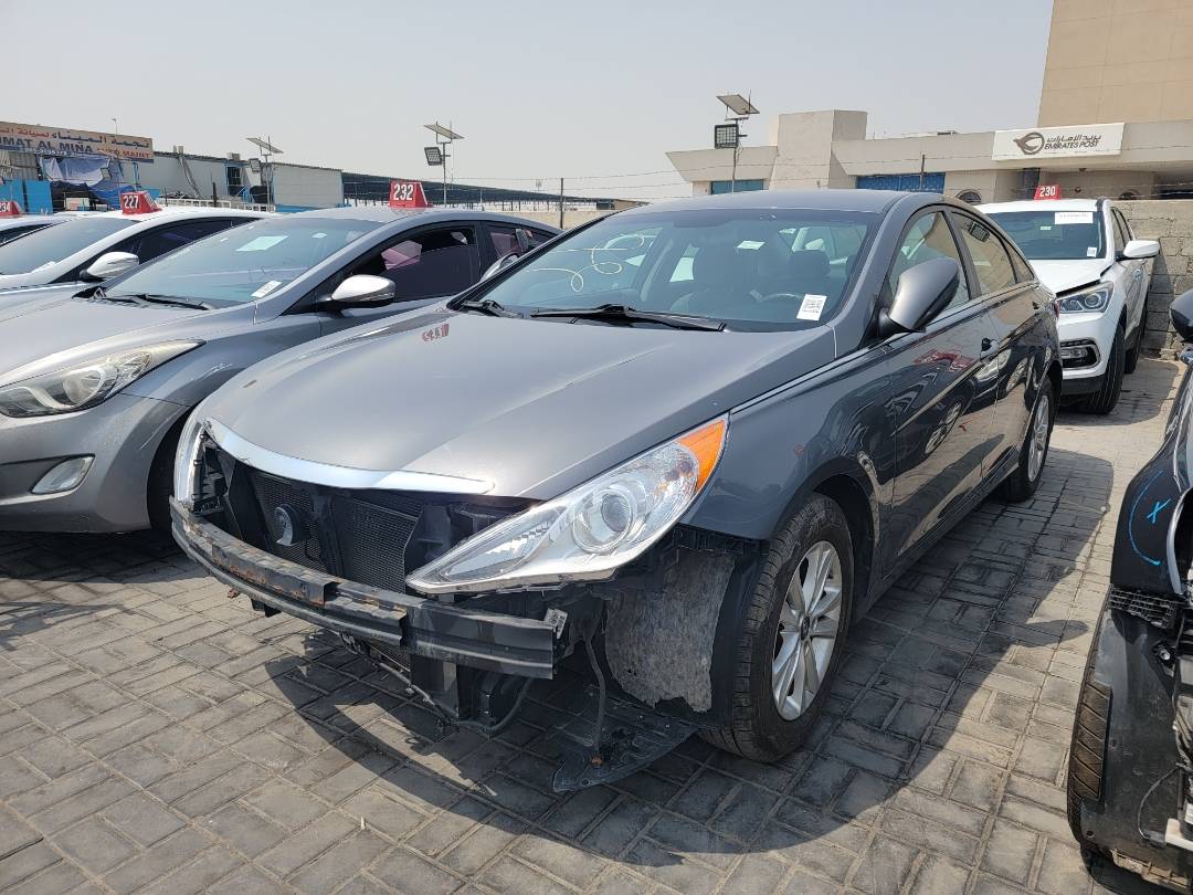 2013 HYUNDAI SONATA — 203521 Miles — Lot H711794 — Ind. 12 - Marhaba Auctions Used Cars - Image 5