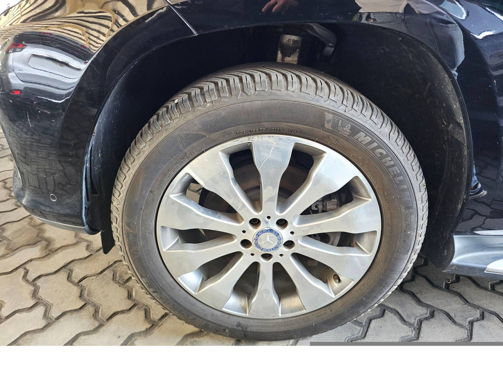 2017 MERCEDES BENZ GLS 450 — 138454 Miles — Lot A881580 — Main - Marhaba Auctions Used Cars - Image 12