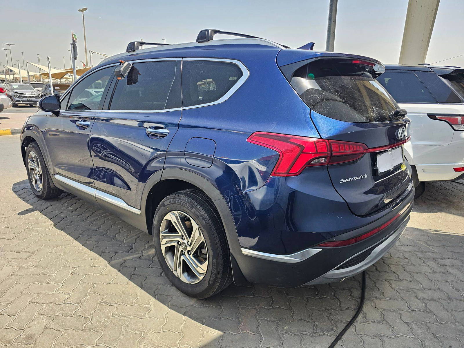 2021 HYUNDAI SANTA FE — 48092 KM — Lot MH367074 — Souq - Marhaba Auctions Used Cars - Image 4