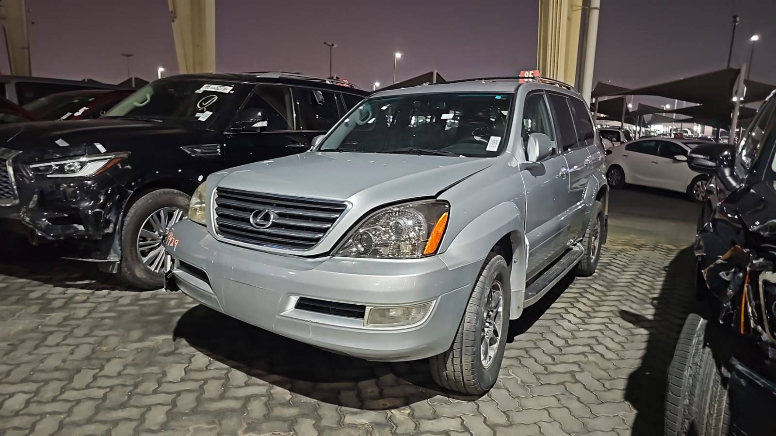 2007 LEXUS GX 470 — 218075 Miles — Lot 170143684 — Souq - Marhaba Auctions Used Cars - Image 3
