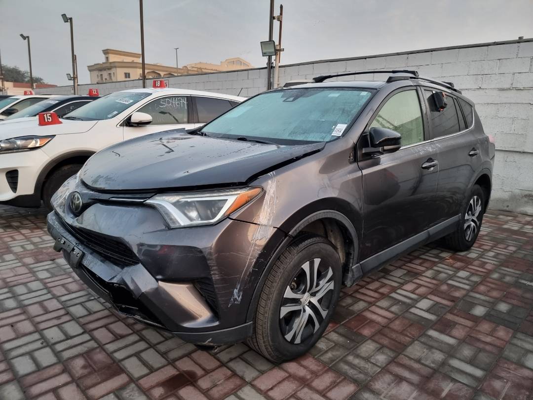 2018 TOYOTA RAV4 — 93763 Miles — Lot 0JJ172555 — Souq - Marhaba Auctions Used Cars - Image 3