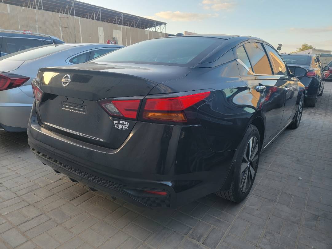 2019 NISSAN ALTIMA — 100825 Miles — Lot 192357 — Main - Marhaba Auctions Used Cars - Image 4