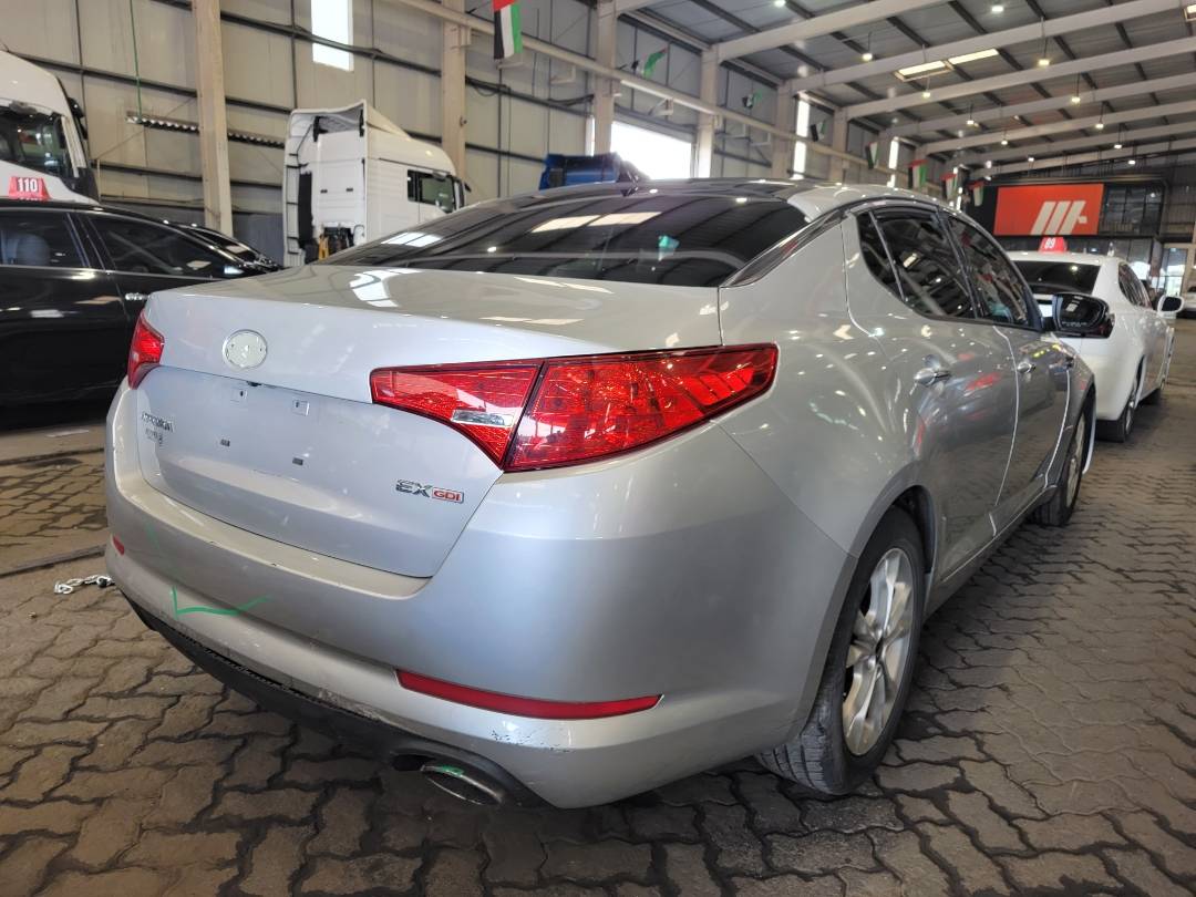 2011 KIA OPTIMA — 173209 Miles — Lot B5192377 — Souq - Marhaba Auctions Used Cars - Image 3