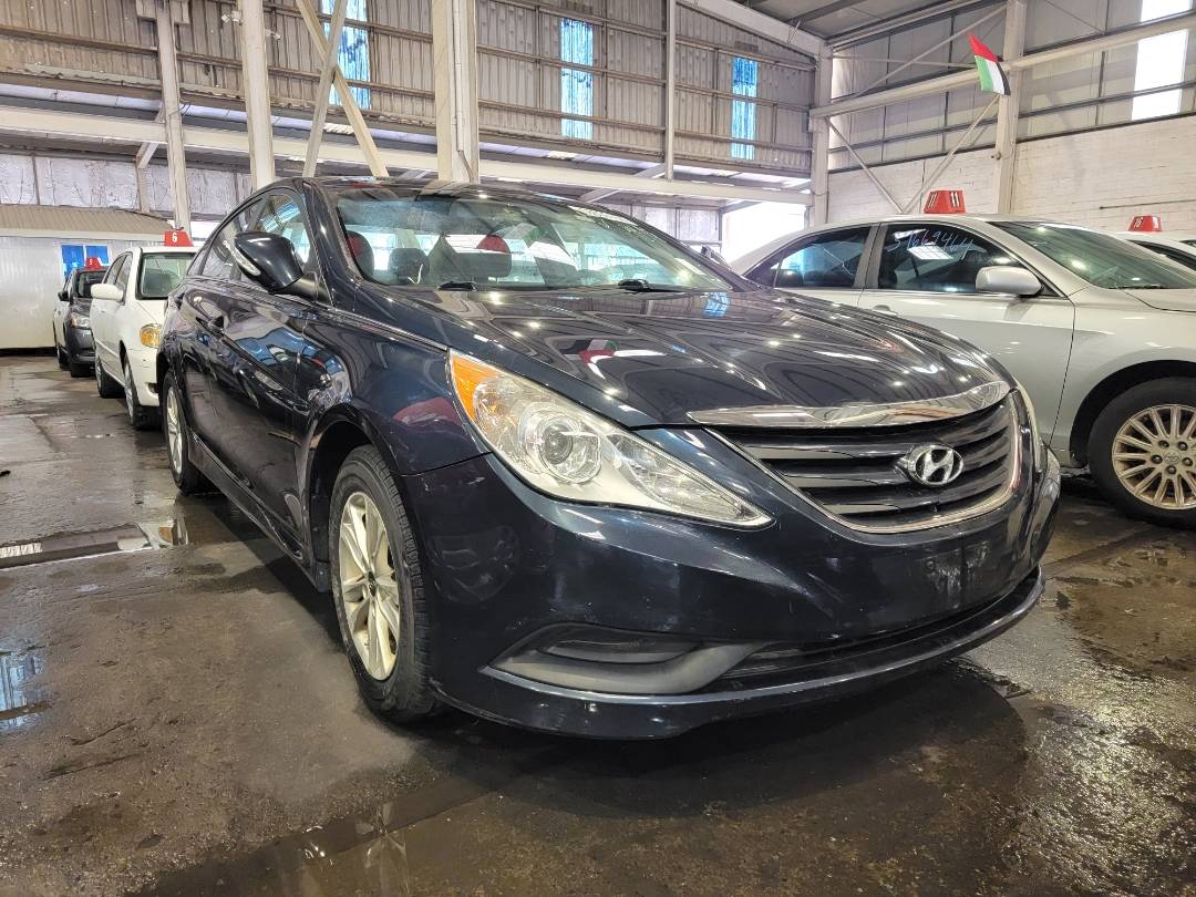 2014 HYUNDAI SONATA — 142090 Miles — Lot 885984 — Main - Marhaba Auctions Used Cars - Image 4