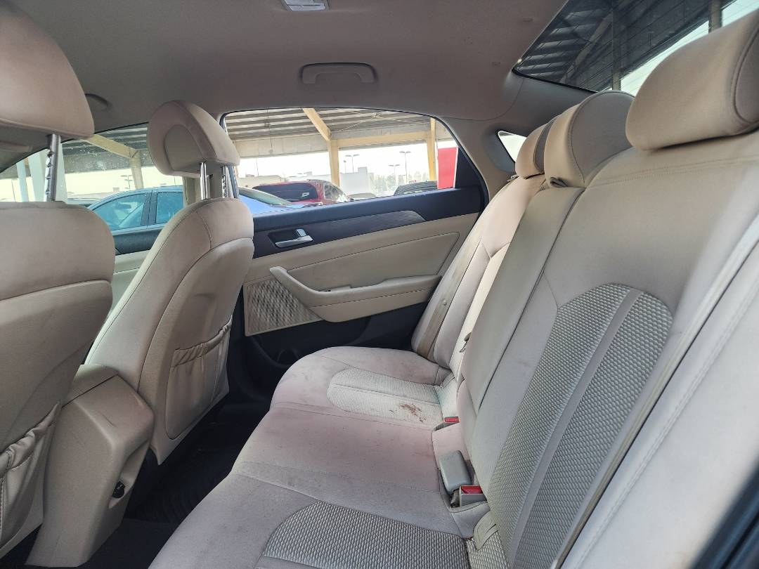2017 HYUNDAI SONATA — 72109 Miles — Lot 68297413 — Souq - Marhaba Auctions Used Cars - Image 6