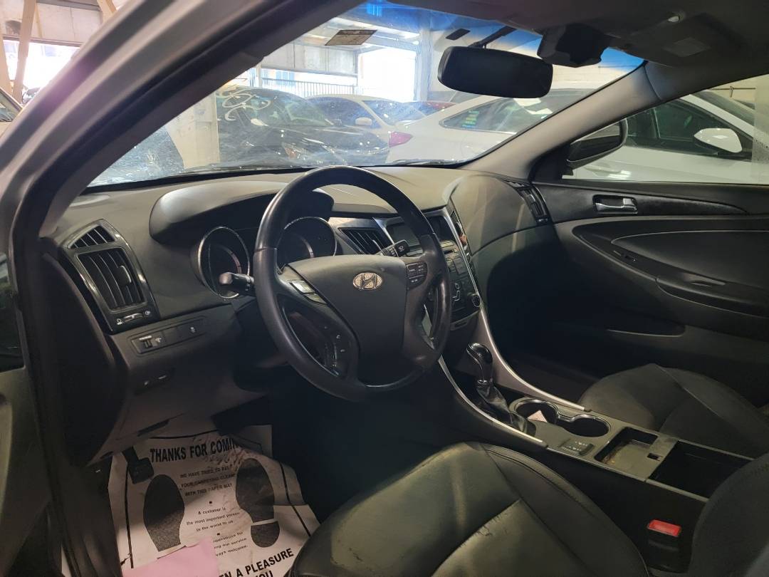2011 HYUNDAI SONATA — 141235 Miles — Lot XBH119502 — Main - Marhaba Auctions Used Cars - Image 6