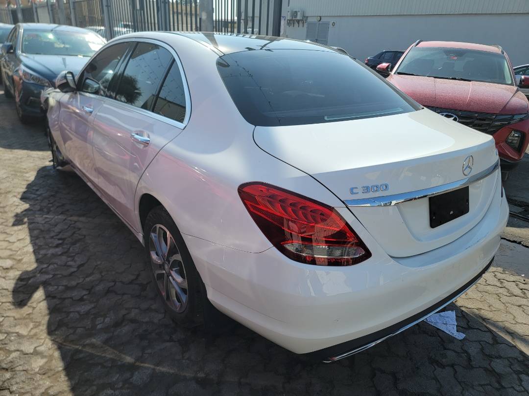 2017 MERCEDES BENZ C300 — 68846 Miles — Lot 203991 - Marhaba Auctions Used Cars - Image 3