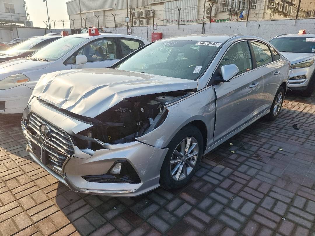 2018 HYUNDAI SONATA — 121135 Miles — Lot 124587 — Souq - Marhaba Auctions Used Cars - Image 5