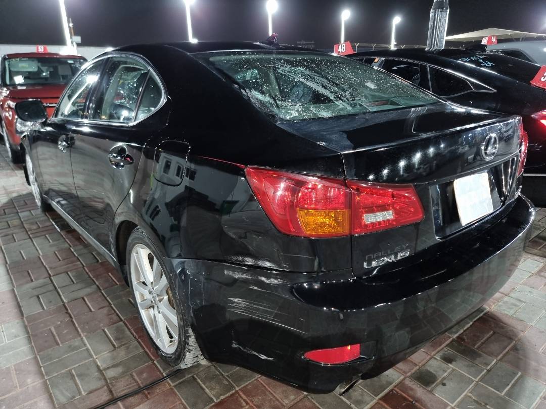 2007 LEXUS IS 250 — 240124 Miles — Lot 38653164 - Marhaba Auctions Used Cars - Image 4