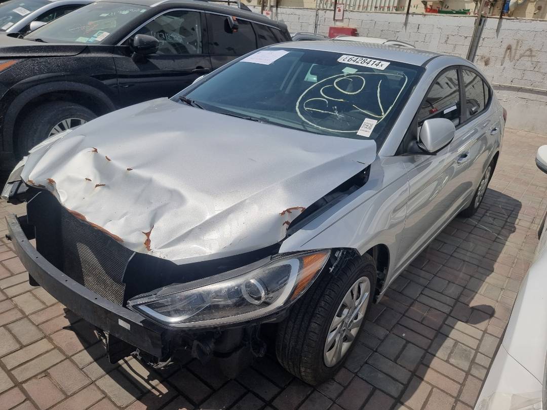2018 HYUNDAI ELANTRA — 177166 Miles — Lot 470302 — Ind. 12 - Marhaba Auctions Used Cars - Image 4