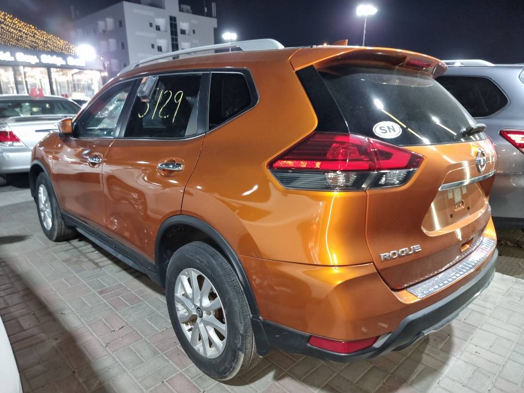2017 NISSAN ROGUE — 70268 Miles — Lot 214578 — Ind. 12 - Marhaba Auctions Used Cars - Image 5