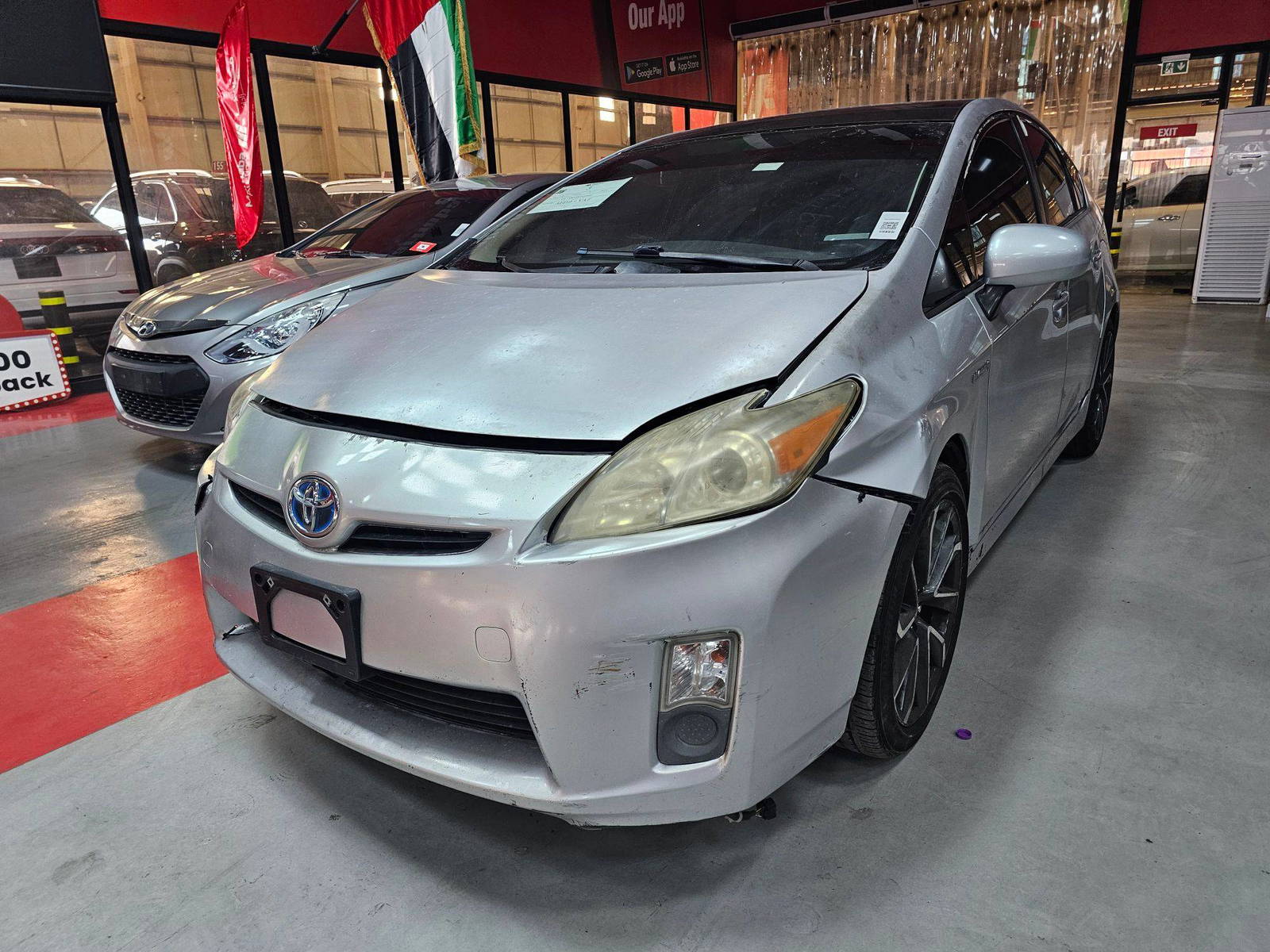 2010 TOYOTA PRIUS — 233340 Miles — Lot 86128485 — Main - Marhaba Auctions Used Cars - Image 3