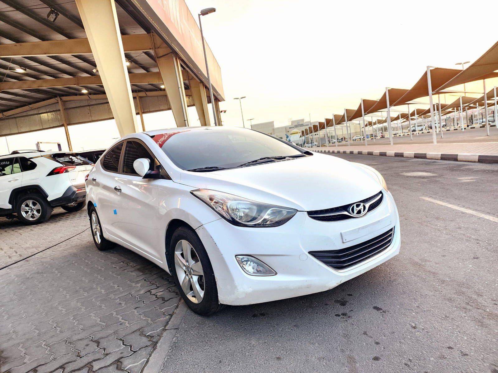2012 HYUNDAI AVANTE — 234838 KM — Lot 590993 — Souq - Marhaba Auctions Used Cars - Image 3