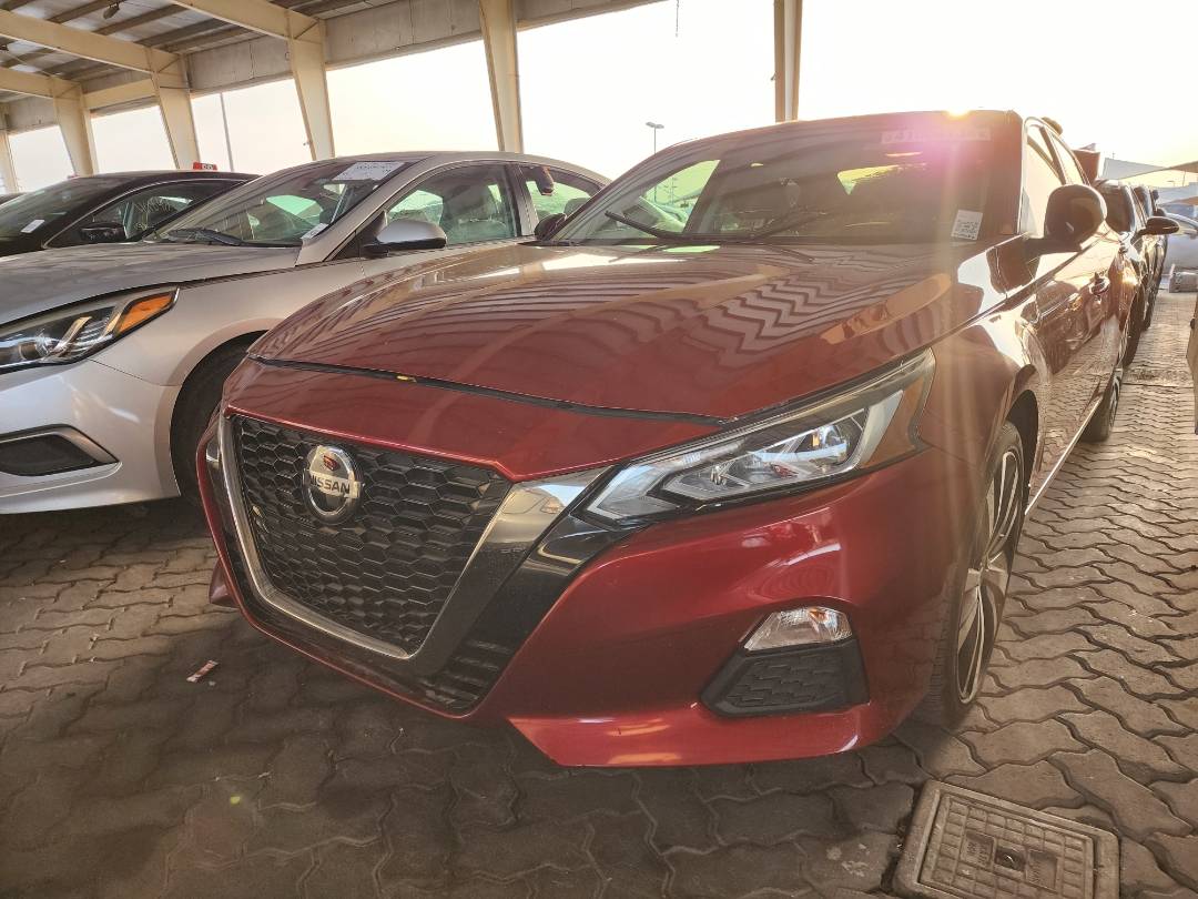 2019 NISSAN ALTIMA — 28348 Miles — Lot 41804734 — Souq - Marhaba Auctions Used Cars - Image 5