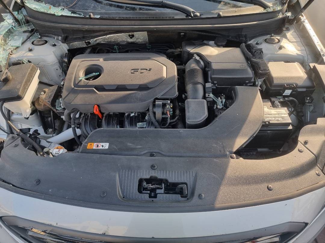 2015 HYUNDAI SONATA — 60444 Miles — Lot 067664 — Ind. 12 - Marhaba Auctions Used Cars - Image 11
