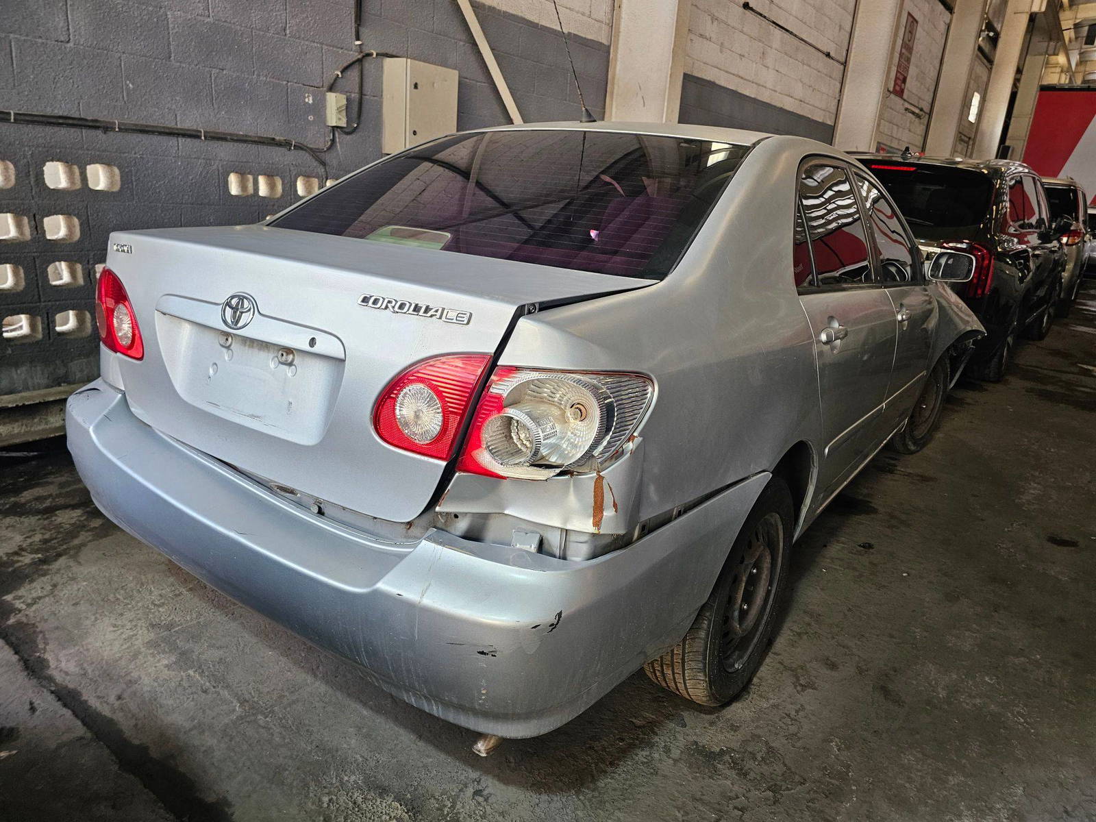 Toyota Corolla 2006 view 2