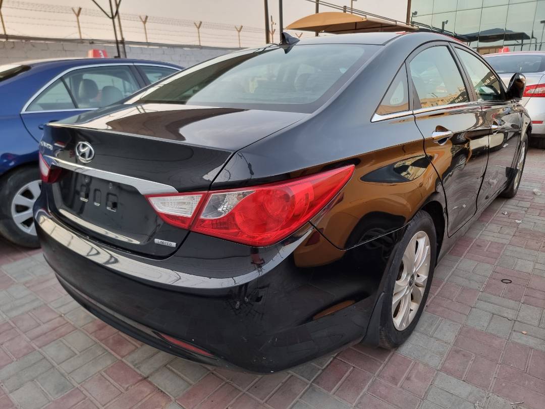 2013 HYUNDAI SONATA — 103900 Miles — Lot 2154787 — Main - Marhaba Auctions Used Cars - Image 3