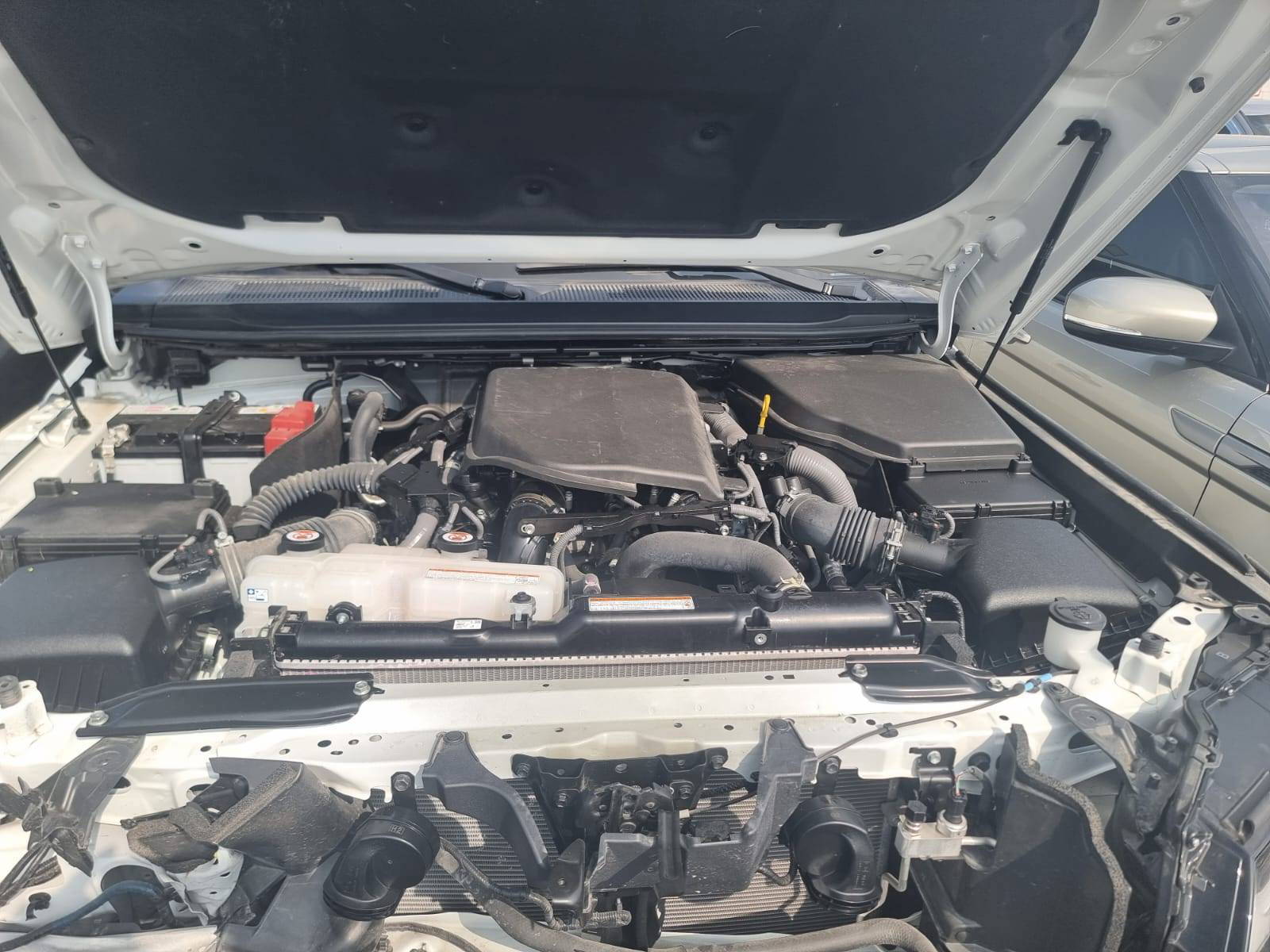 LEXUS GX 550 2024 - Marhaba Auction Used Cars - Image 10