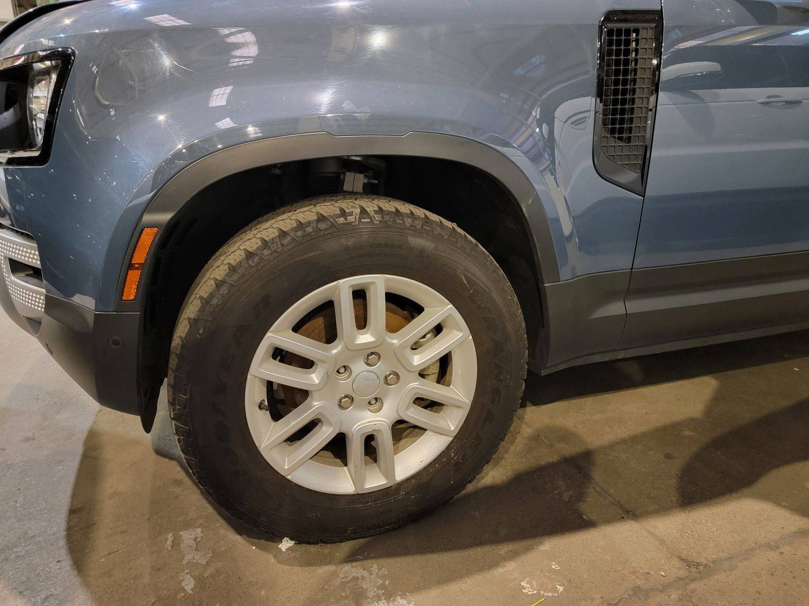 LAND ROVER DEFENDER 110 S 2022 - Marhaba Auction Used Cars - Image 15