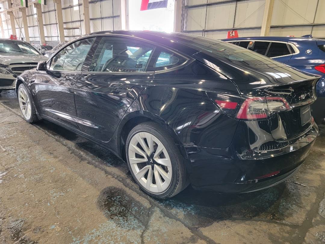 2022 TESLA MODEL 3 — 72989 KM — Lot NF231631 — Main - Marhaba Auctions Used Cars - Image 5