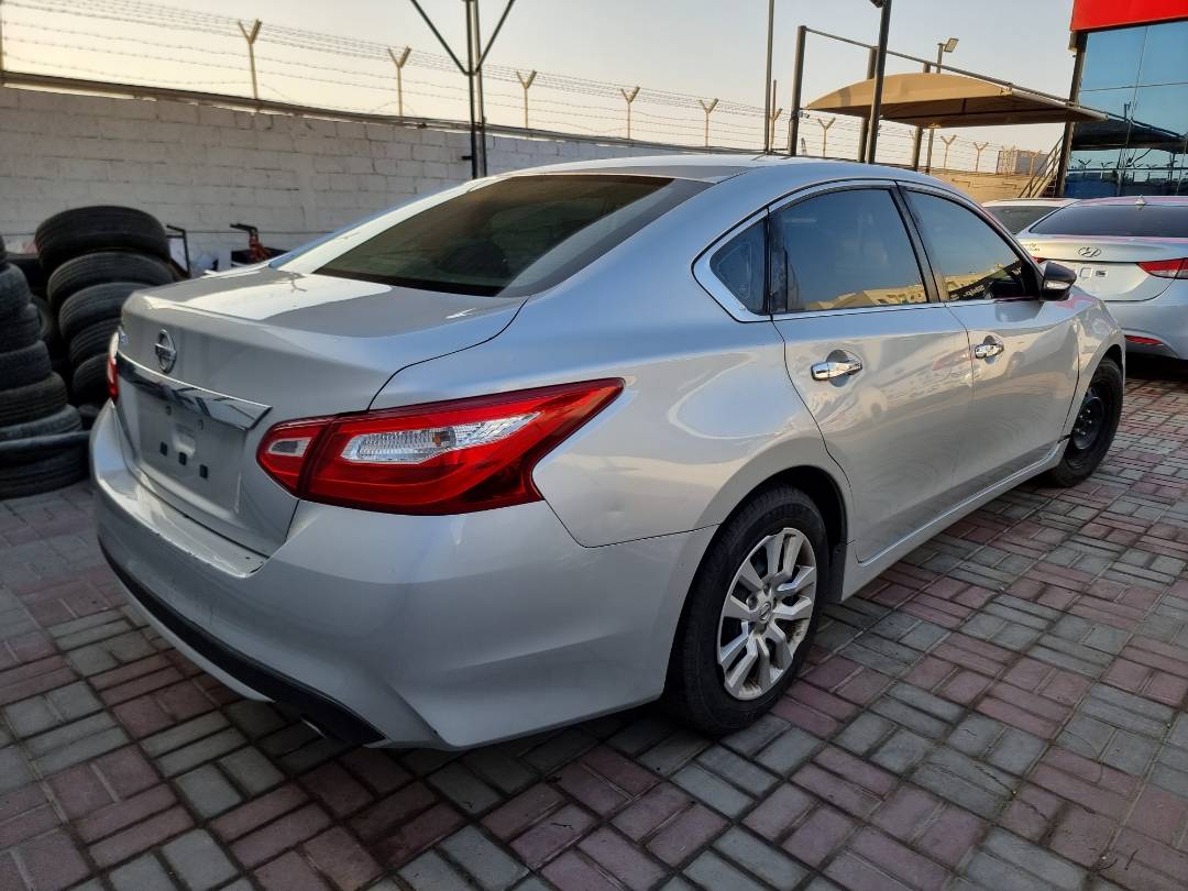 2016 NISSAN ALTIMA — 203080 Miles — Lot 125487 — Souq - Marhaba Auctions Used Cars - Image 4
