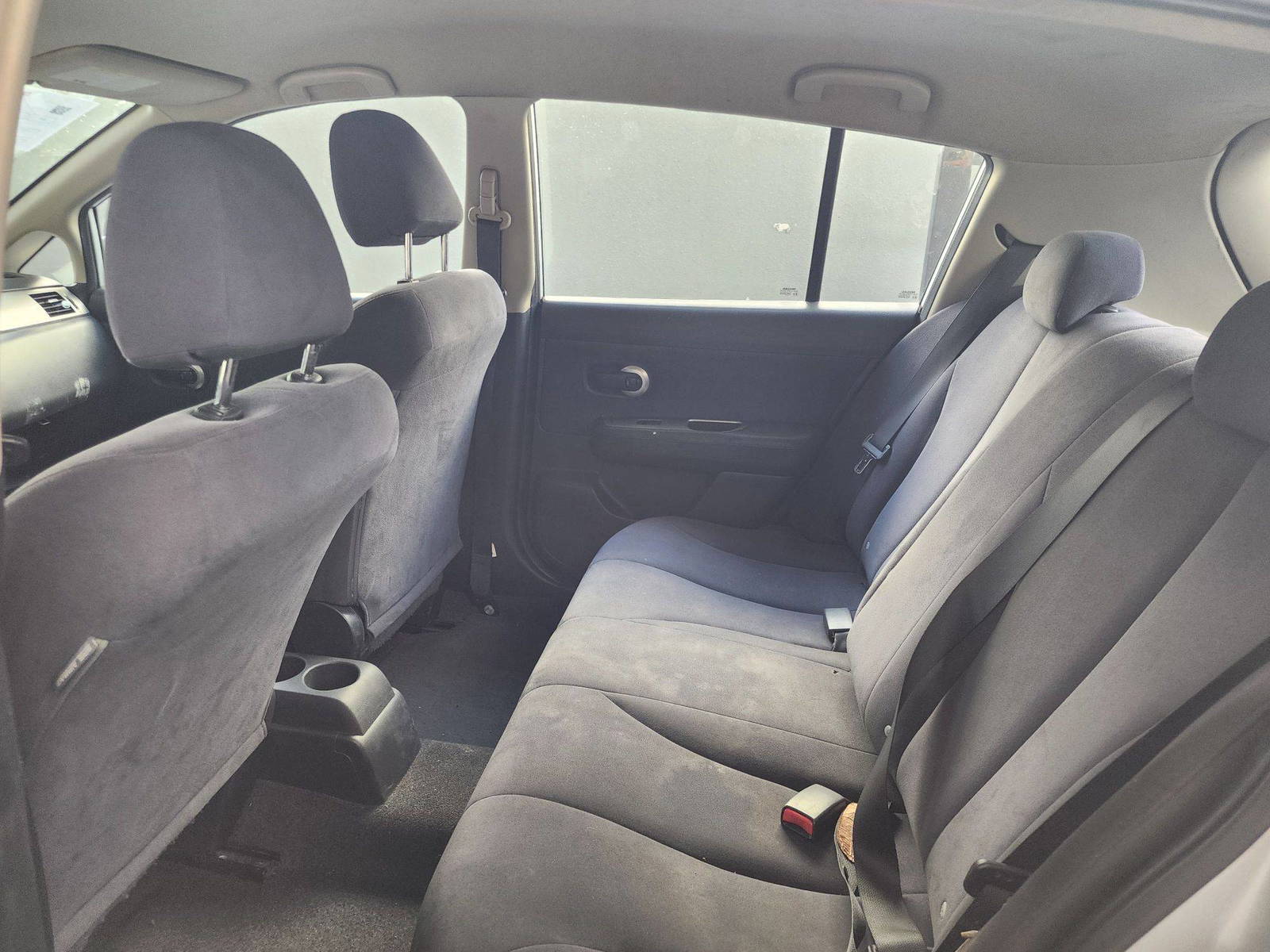 2007 NISSAN VERSA — 143499 Miles — Lot 66515014 — Main - Marhaba Auctions Used Cars - Image 7