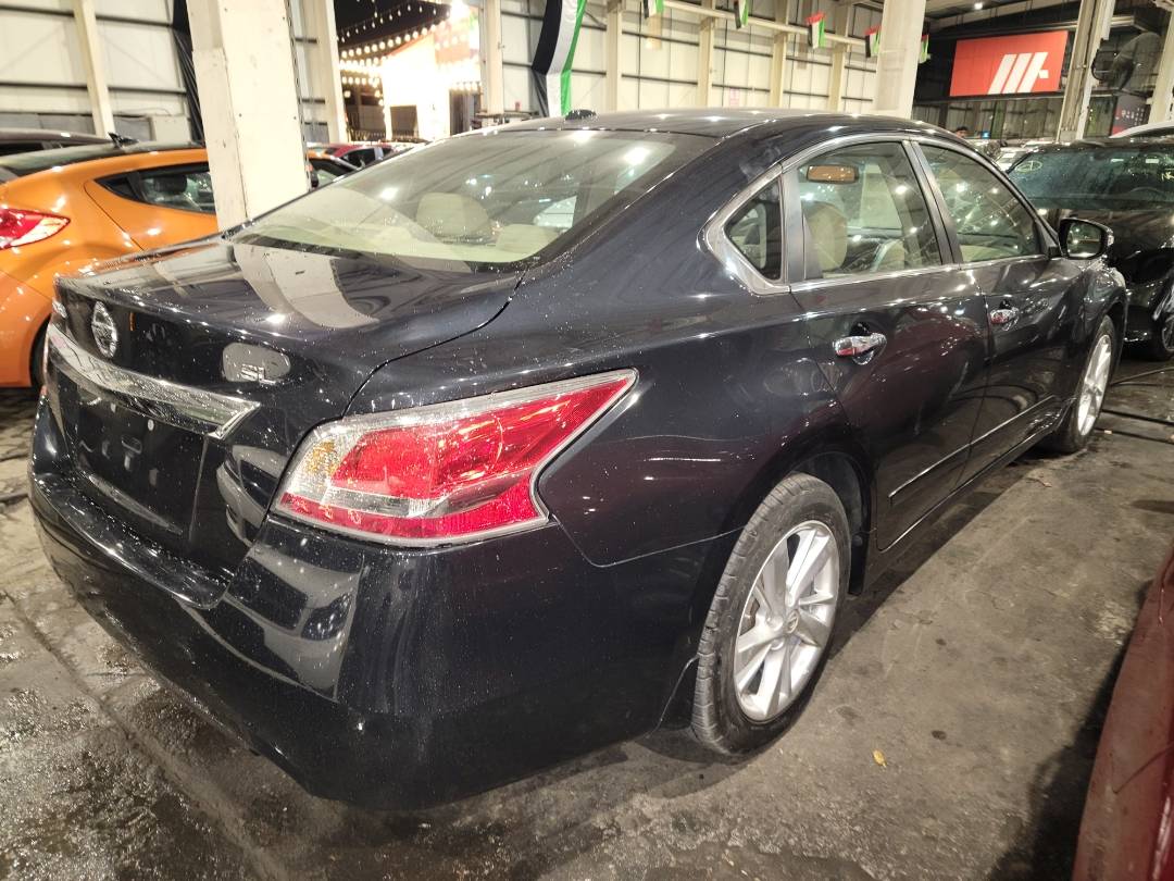 2015 NISSAN ALTIMA — 129310 Miles — Lot N339038 - Marhaba Auctions Used Cars - Image 4