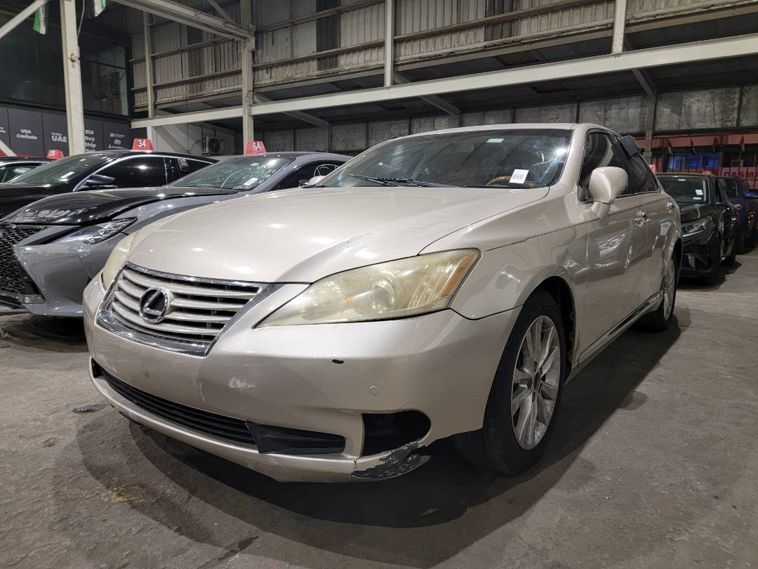 2010 LEXUS ES 350 — 185534 Miles — Lot 2384921 — Main - Marhaba Auctions Used Cars - Image 5