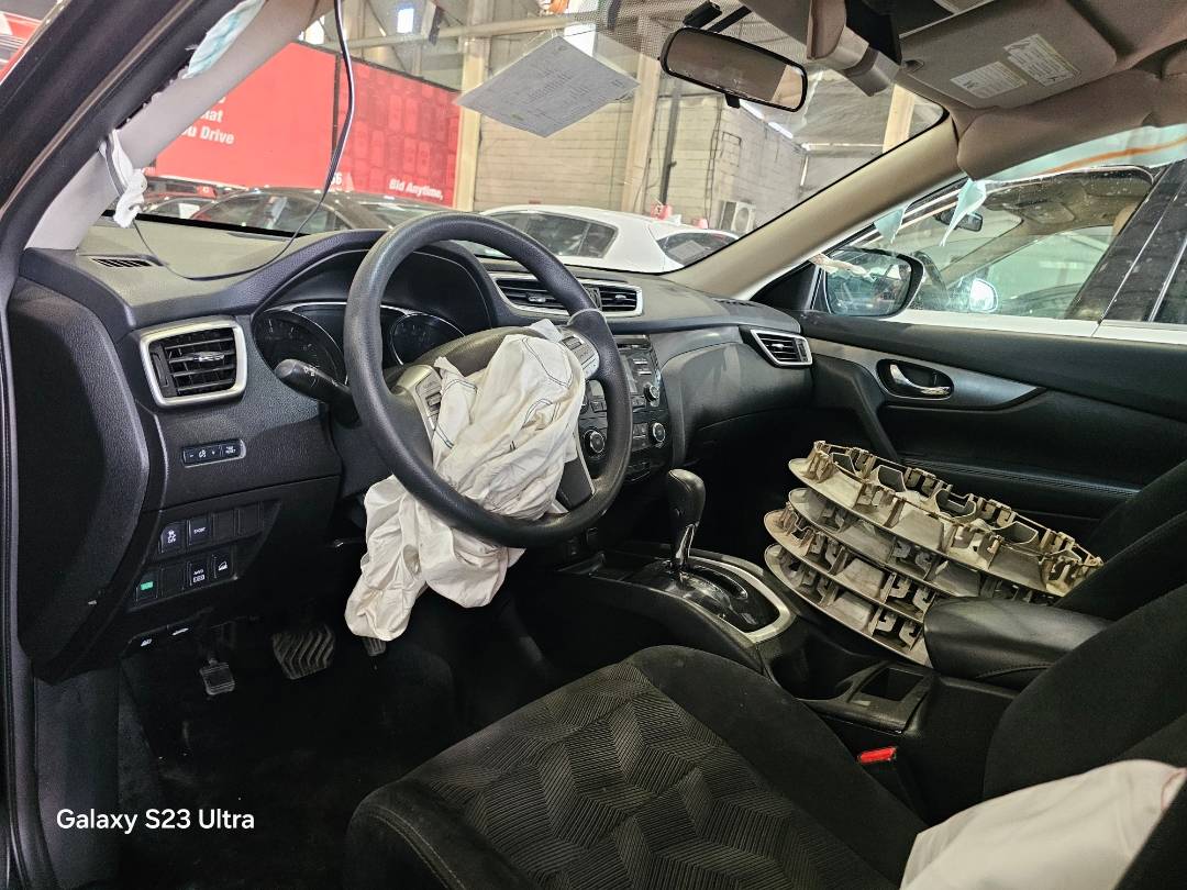 2015 NISSAN ROGUE — 142551 KM — Lot 12329286 — Main - Marhaba Auctions Used Cars - Image 7