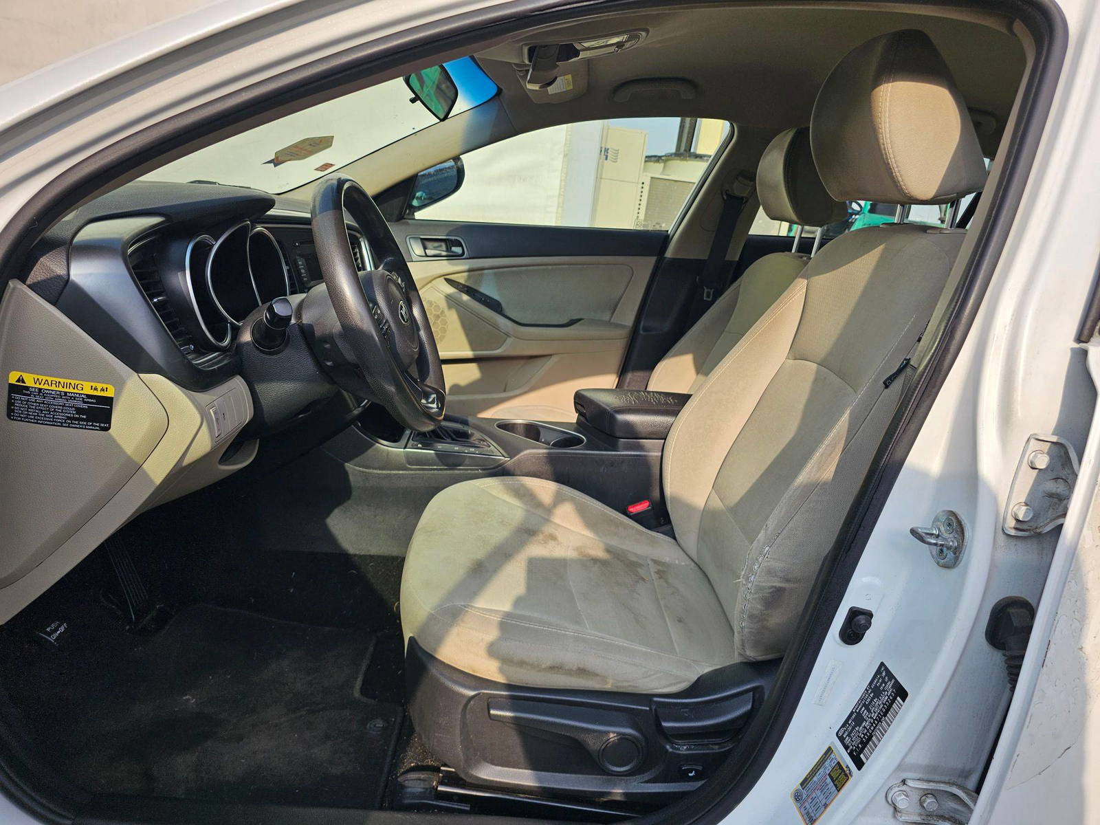 2014 KIA OPTIMA — 190192 Miles — Lot 69176005 — Souq - Marhaba Auctions Used Cars - Image 9