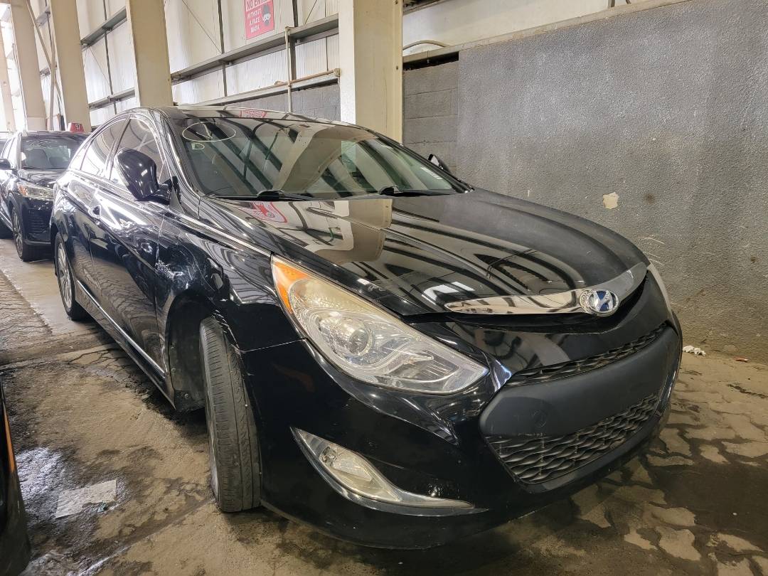 2015 HYUNDAI SONATA — 92610 Miles — Lot 57341594 — Main - Marhaba Auctions Used Cars - Image 5