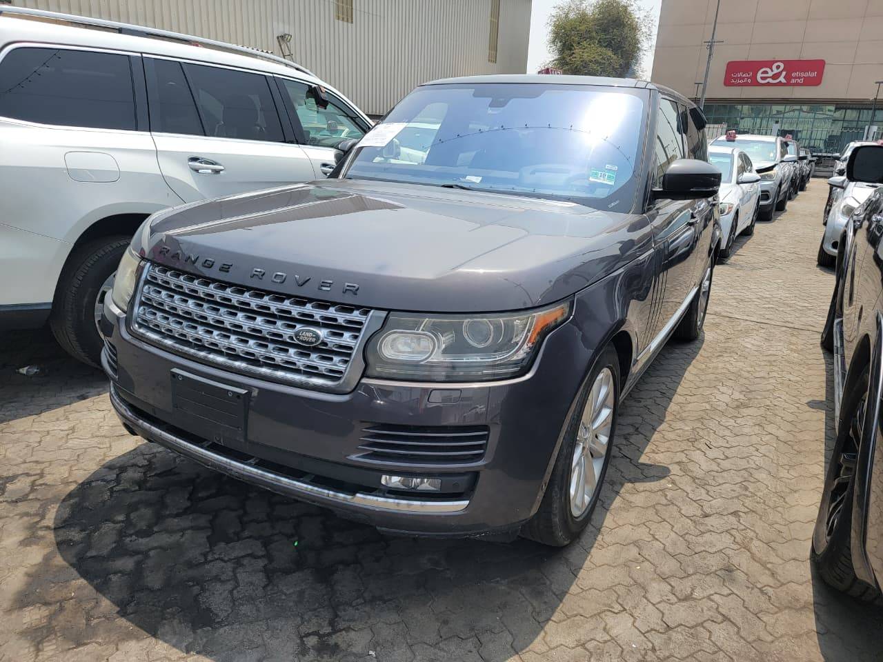 Land Rover Range Rover 2016 view 2