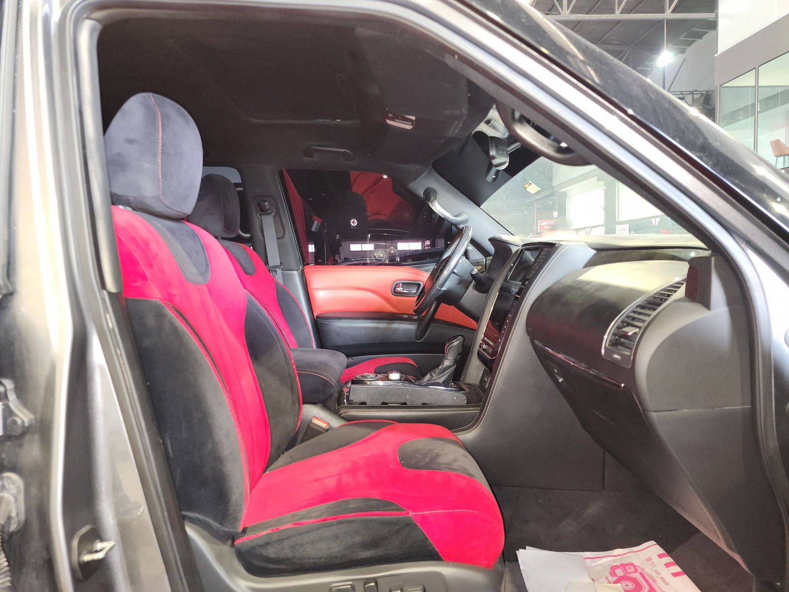 2020 INFINITI QX80 — 191324 KM — Lot F0L9701919 — Al Quoz - Marhaba Auctions Used Cars - Image 14