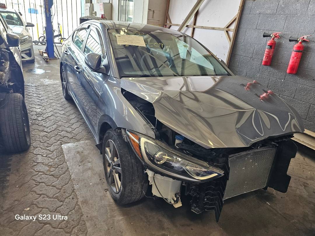 2018 HYUNDAI ELANTRA — 112811 KM — Lot U679509 — Main - Marhaba Auctions Used Cars - Image 5