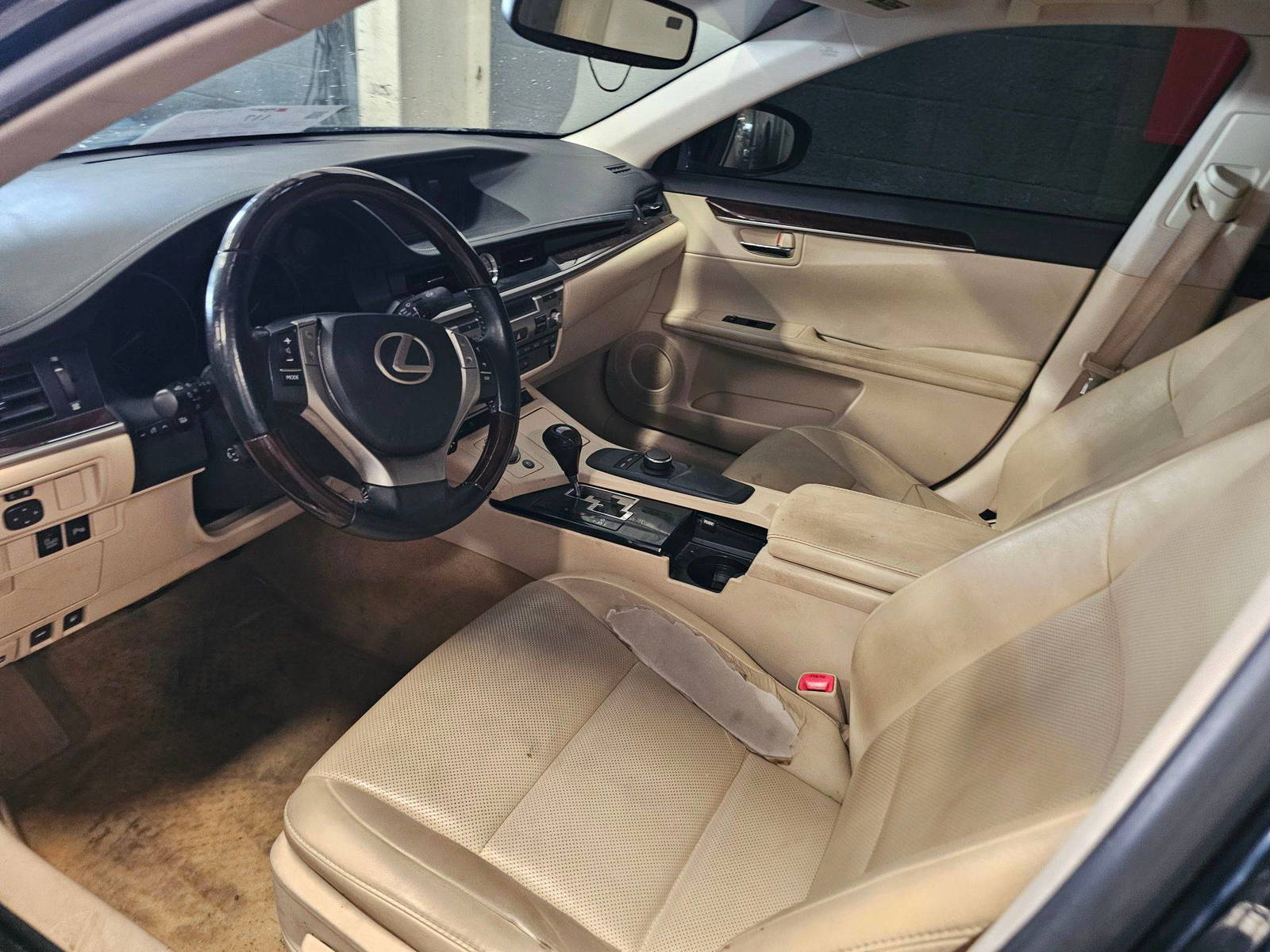 LEXUS ES 350 2014 - Marhaba Auction Used Cars - Image 8