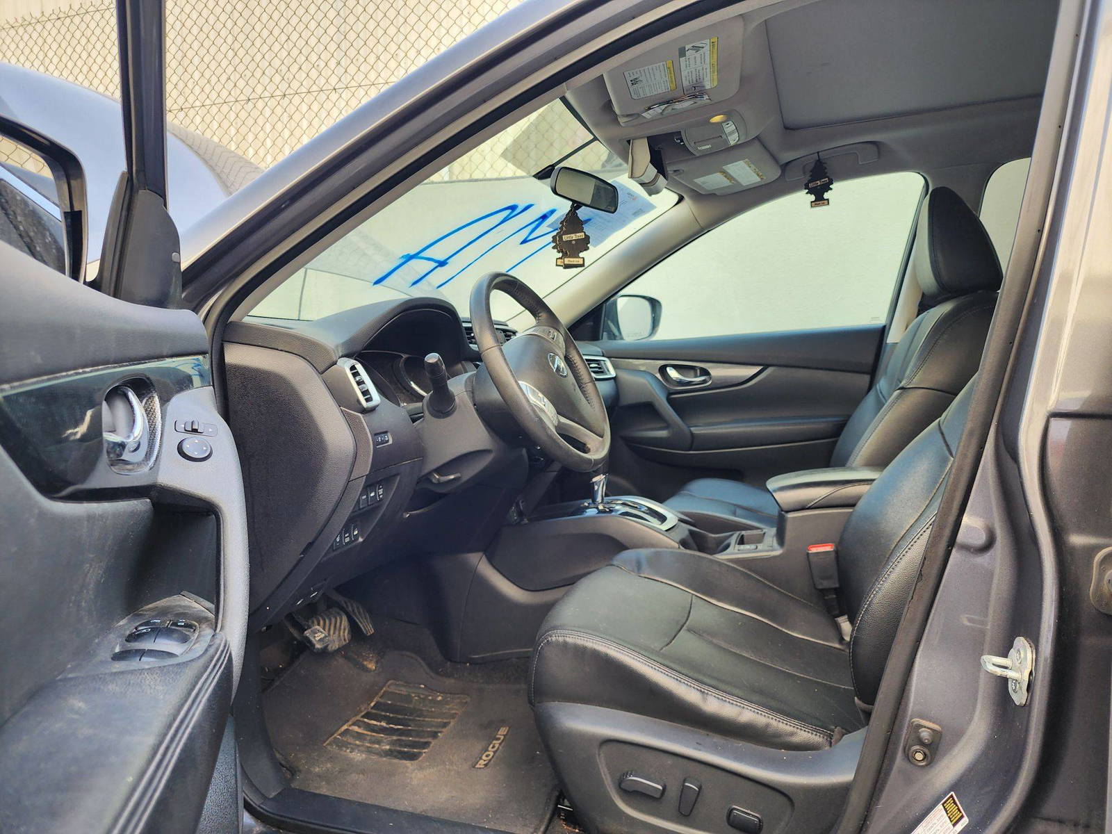2016 NISSAN ROGUE — 133301 Miles — Lot 773569 — Al Quoz - Marhaba Auctions Used Cars - Image 9