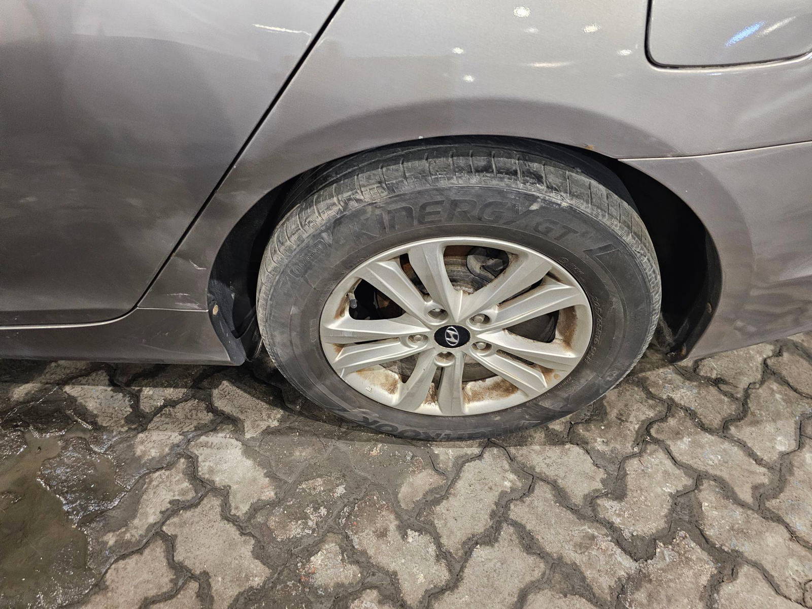 HYUNDAI SONATA 2010 - Marhaba Auction Used Cars - Image 6