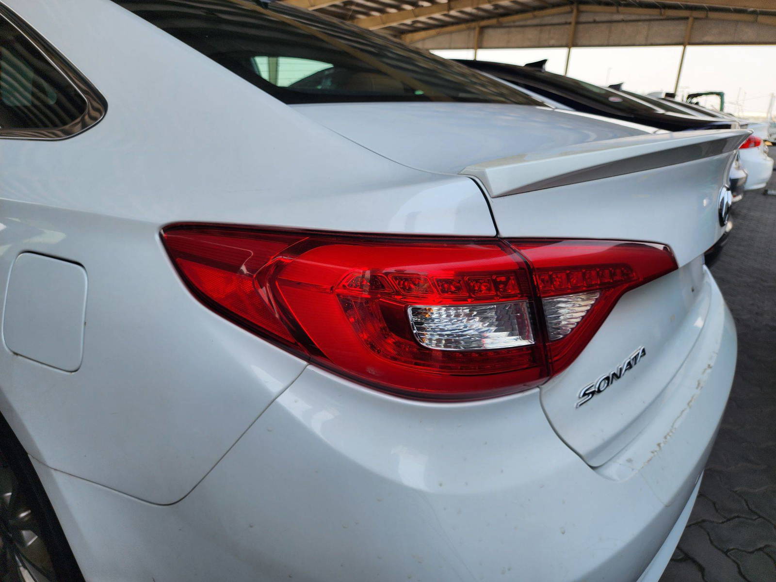 2015 HYUNDAI SONATA — 136130 Miles — Lot 38388555 — Souq - Marhaba Auctions Used Cars - Image 11