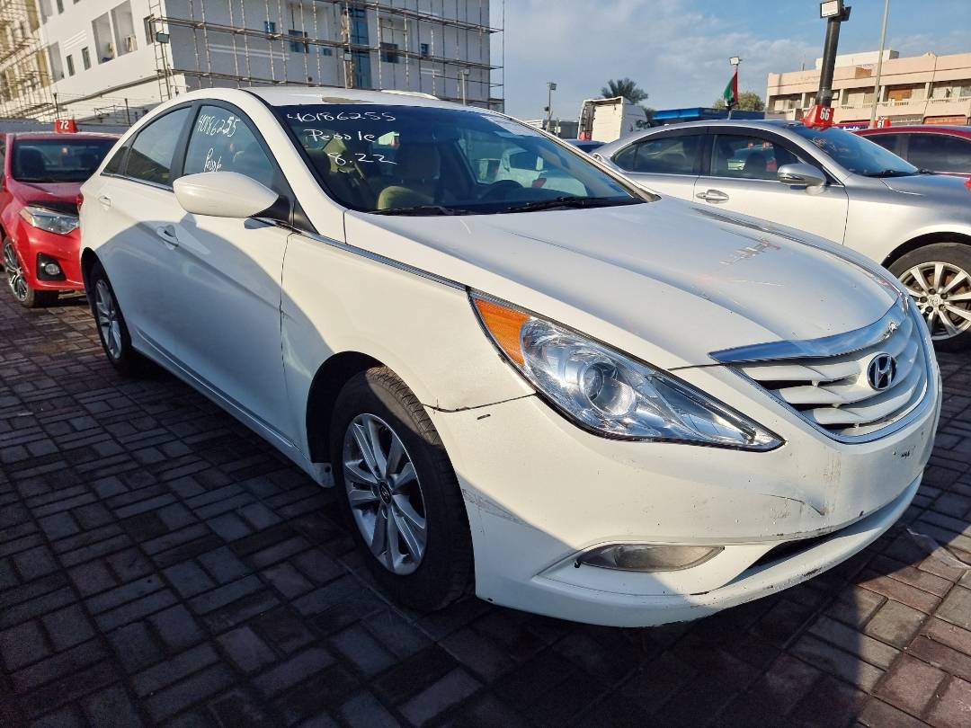 2013 HYUNDAI SONATA — 112319 Miles — Lot 125487 — Main - Marhaba Auctions Used Cars - Image 3