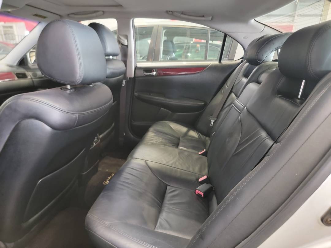 2004 LEXUS ES 330 — 321578 KM — Lot 140015681 — Main - Marhaba Auctions Used Cars - Image 6