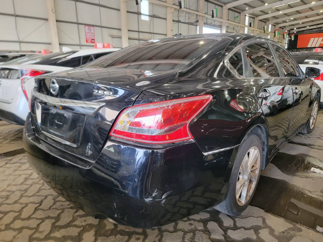 2013 NISSAN ALTIMA — 188844 Miles — Lot 39063899 — Souq - Marhaba Auctions Used Cars - Image 5