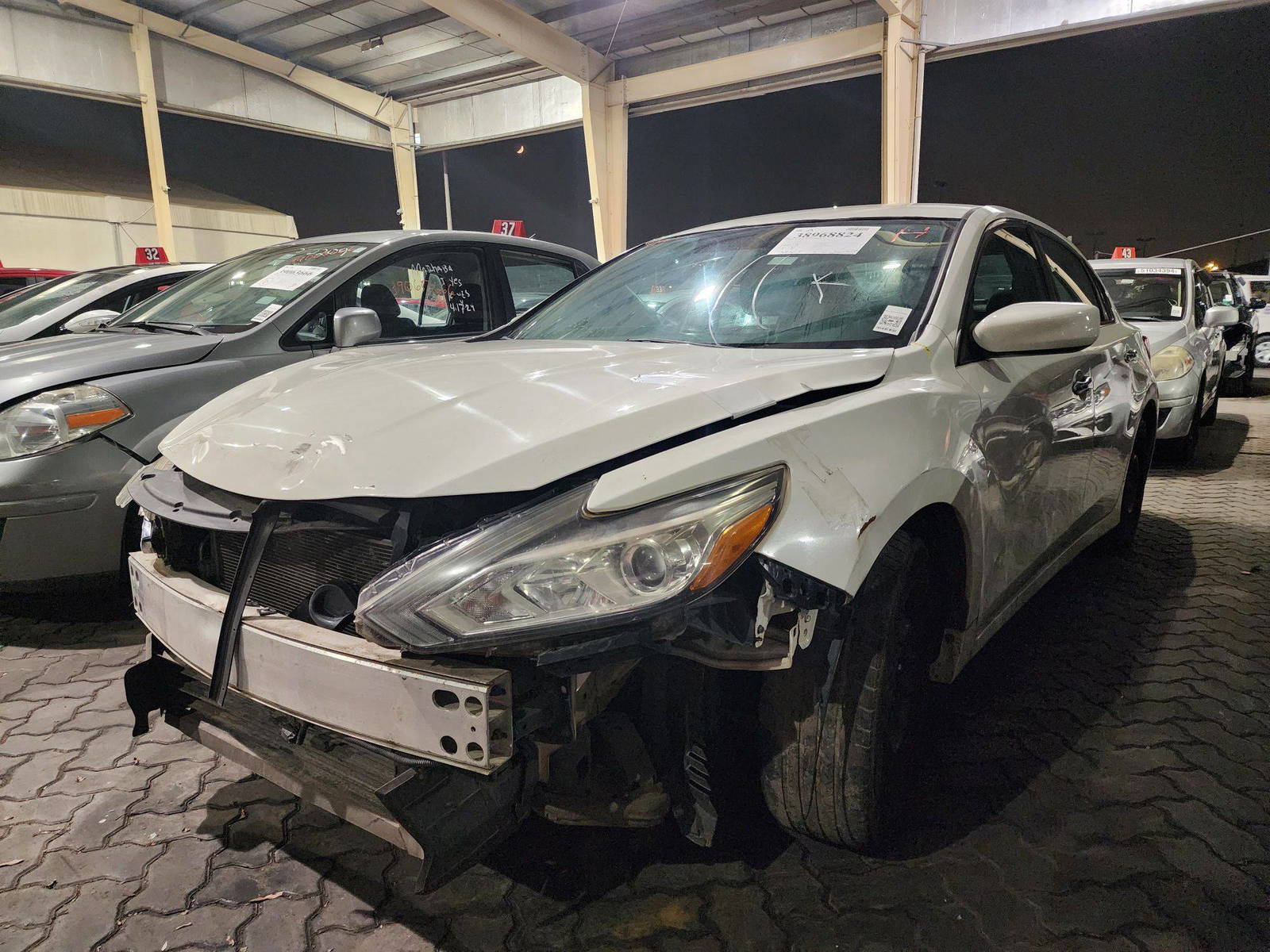 2016 NISSAN ALTIMA — 129103 Miles — Lot 57142 — Souq - Marhaba Auctions Used Cars - Image 5