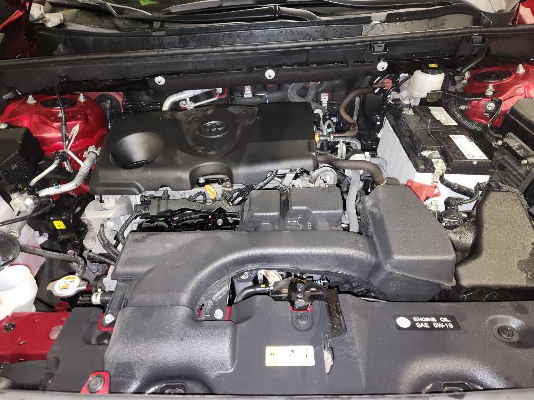 2022 TOYOTA RAV4 — 36402 Miles — Lot W294054 - Marhaba Auctions Used Cars - Image 10