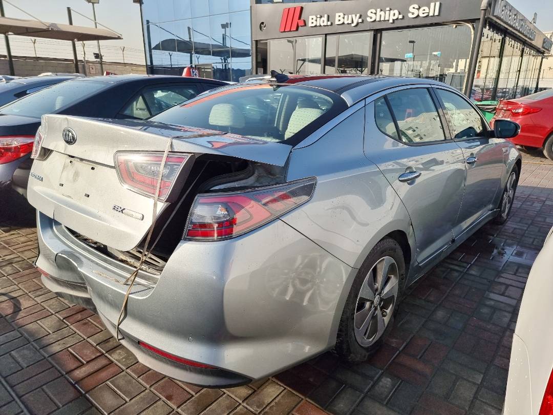 2015 KIA OPTIMA — 182155 Miles — Lot 2105478 — Ind. 12 - Marhaba Auctions Used Cars - Image 4