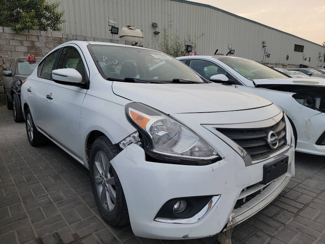 2015 NISSAN VERSA — 113668 Miles — Lot AP6FL822030 — Main - Marhaba Auctions Used Cars - Image 3