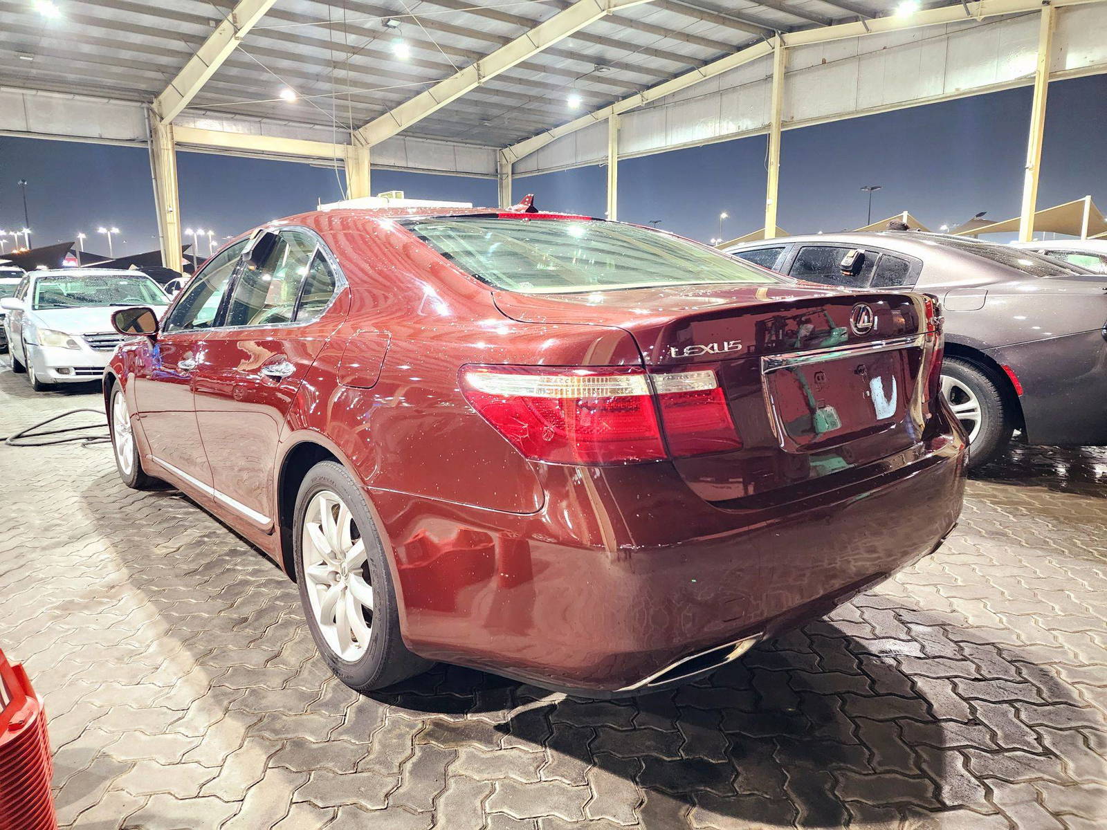 2009 LEXUS LS 460 — 200365 Miles — Lot 002692 — Main - Marhaba Auctions Used Cars - Image 5