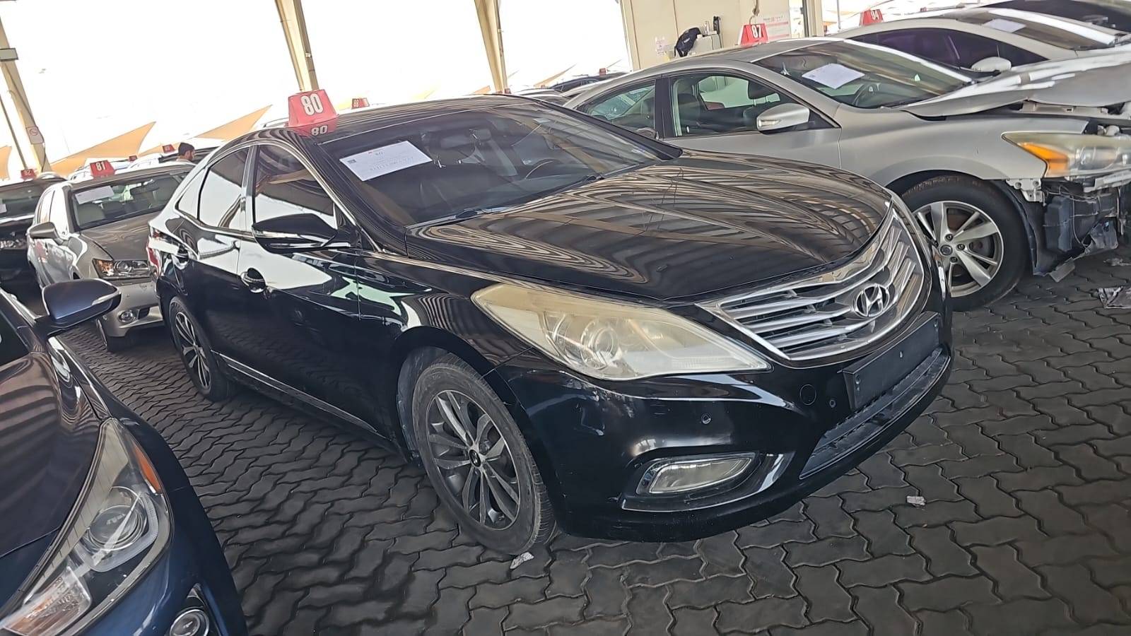 Hyundai GRANDEUR 2011 view 2