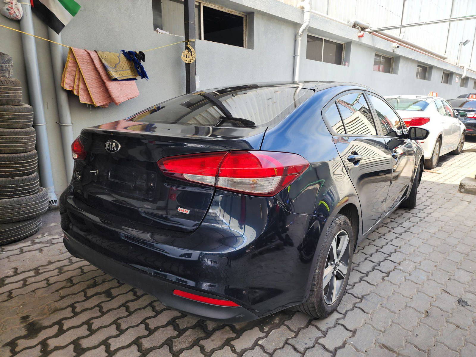 2017 KIA K3 — 116585 KM — Lot 956923 — Al Quoz - Marhaba Auctions Used Cars - Image 3