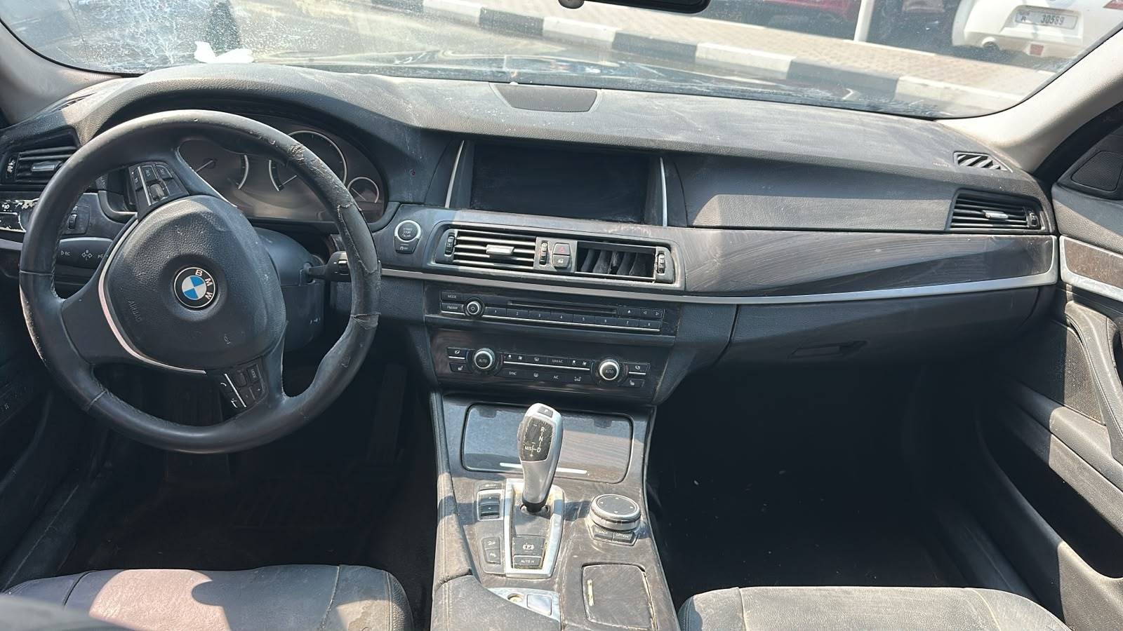 2015 BMW 523i — 114985 Miles — Lot FD542620 — Souq - Marhaba Auctions Used Cars - Image 7